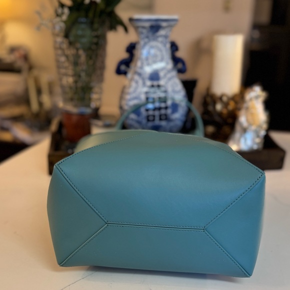 Loewe Water (color) Leather Medium Puzzle Tote - Picture 5 of 16